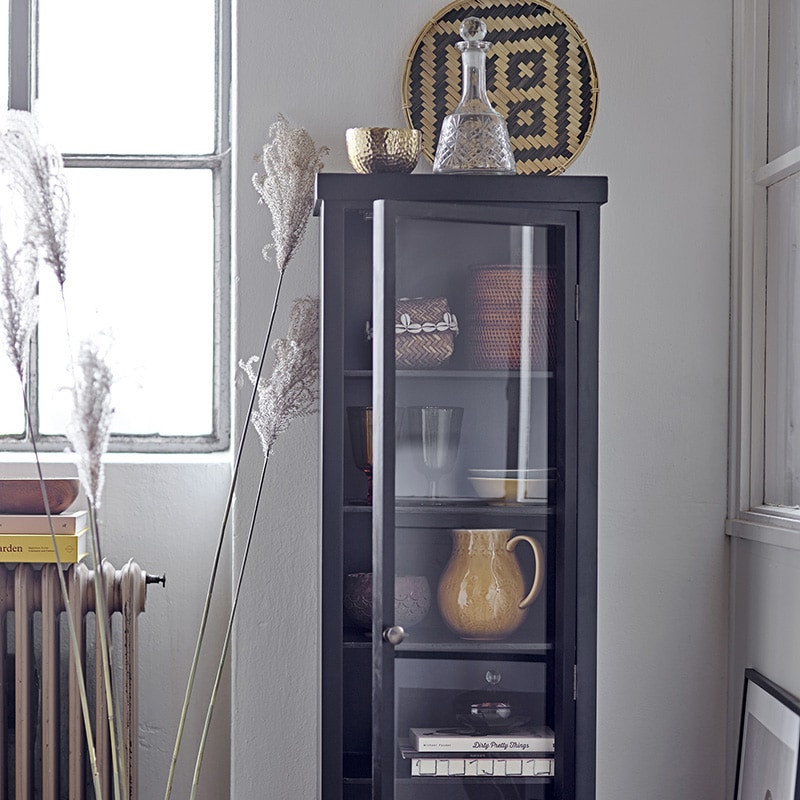 Vitrine colonne avec étagères en verre