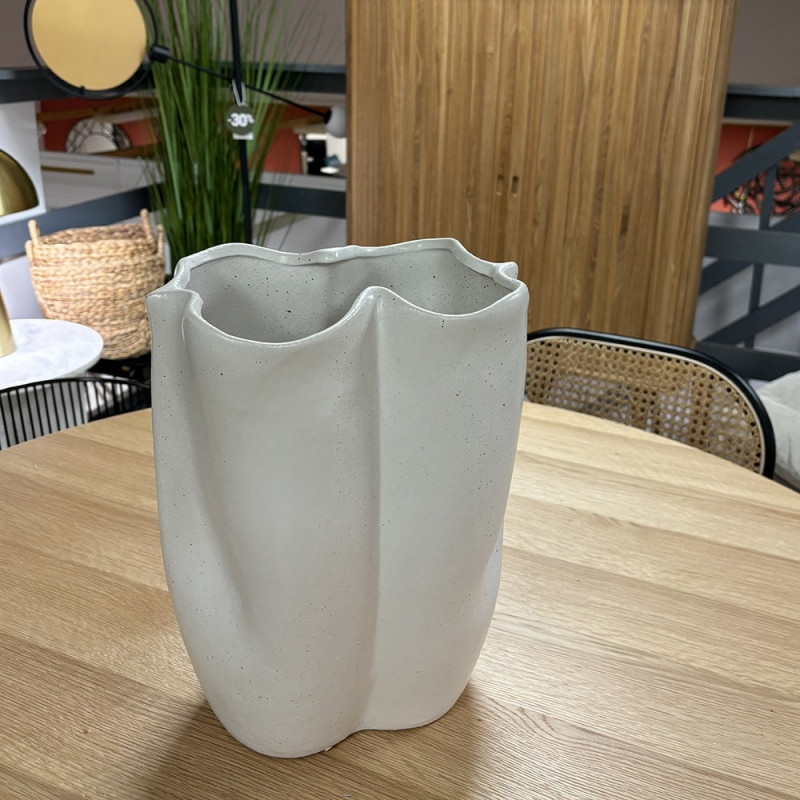 Grand vase blanc en grès fait main Elira Bloomingville magasin Coup de Coeur Design