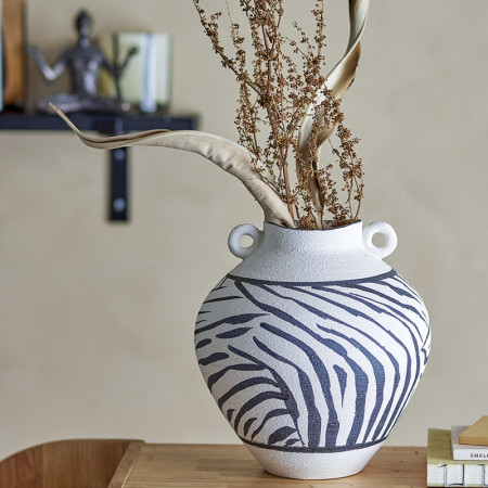 Vase en céramique motif zébré avec anses peint à la main Bloomingville - Togo 