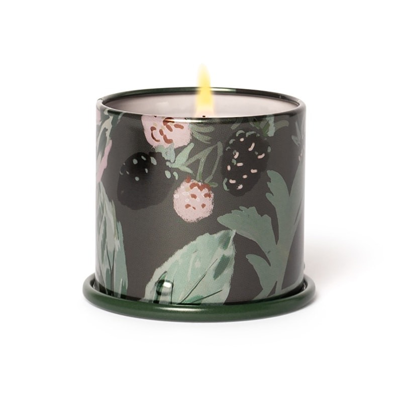 Bougie parfumée jasmin, baies fraîches et ambre liquide boîte métal 85g Illume - Blackberry Absinthe 