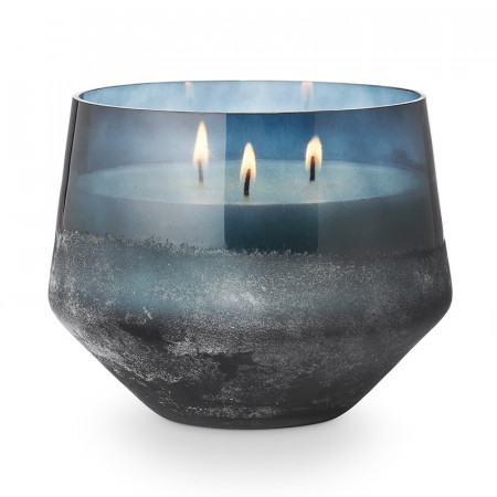Bougie 3 mèches en verre parfumée feuilles vertes, pluie fraîche et éclats de citron 890g Illume - Hidden Lake 