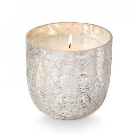 Bougie parfumée ébène, cassis et agrumes sucrés en verre craquelé avec boîte cadeau 610g Illume - North Sky 