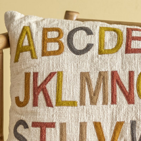 Coussin enfant avec alphabet coloré Bloomingville - Lexi 