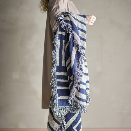 Plaid en coton recyclé rayures bleues et naturelles Bloomingville - Frankie 