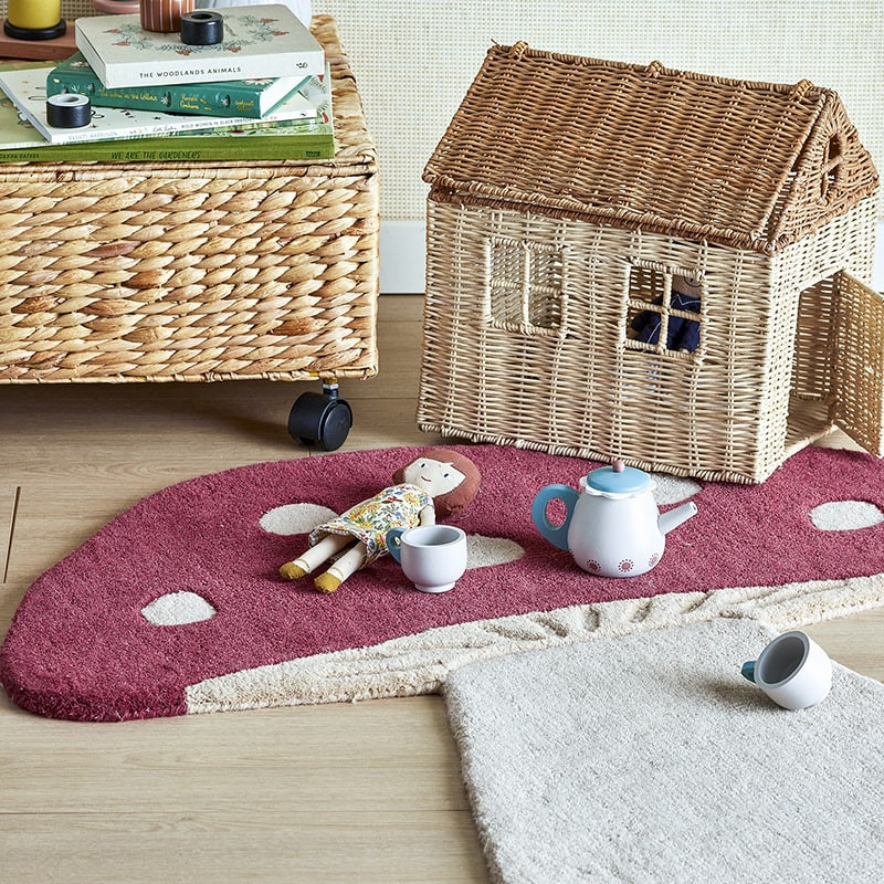 Tapis en laine champignon beige et rouge pour chambre d'enfant Bloomingville - Mushroom 