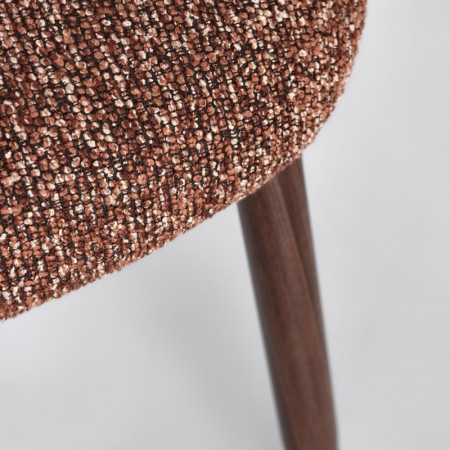 Chaise design en tissu bouclé terre cuite et piétement effet bois - Amalys 