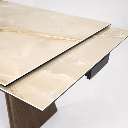 Table de repas extensible plateau céramique effet onyx et bois noyer - Maïko 