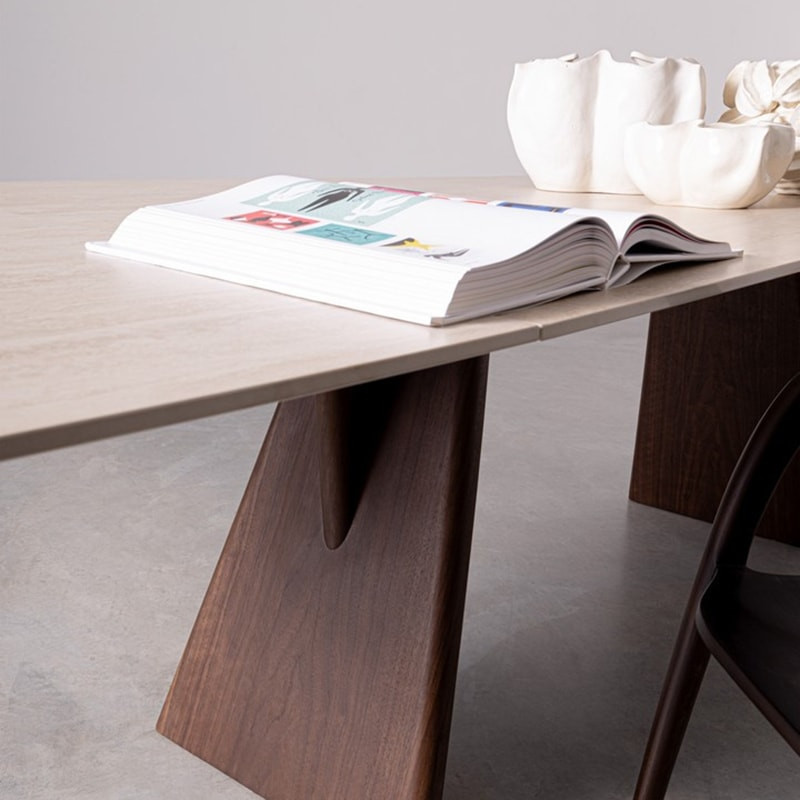 Table de repas extensible plateau travertin et bois noyer - Maïko 