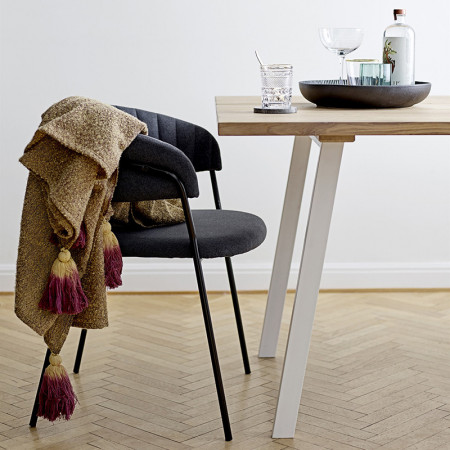 Table en bois naturel et métal blanc design Bloomingville
