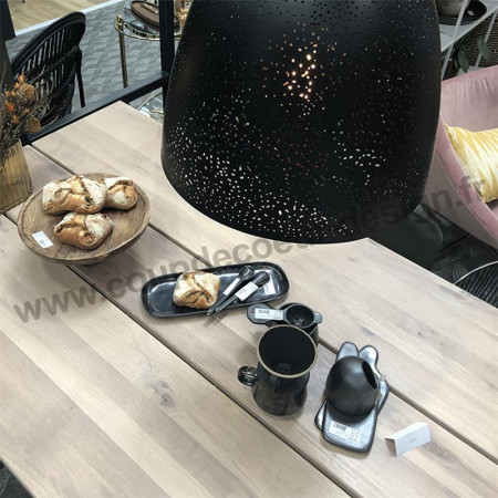 Table en bois naturel et métal noir design