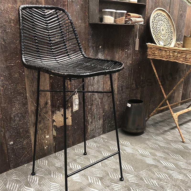 Tabouret de bar rotin noir Bloomingville - Lena