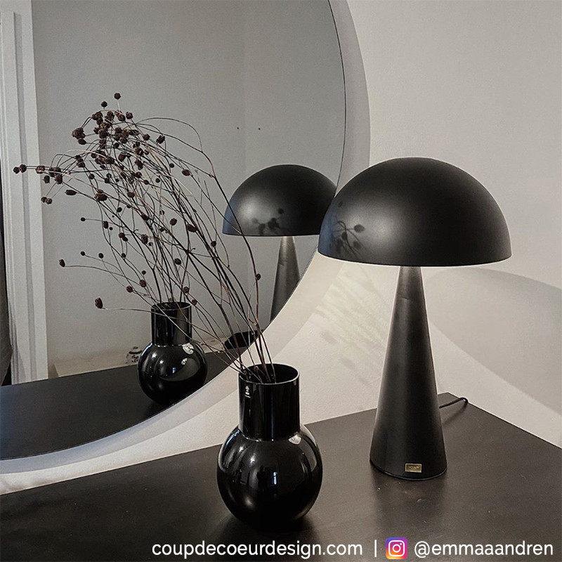 Grande lampe design noire Hubsch sur CDC Design