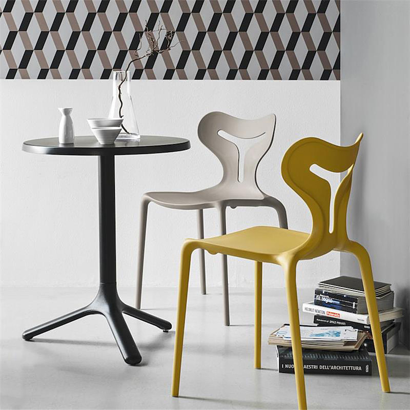 Chaise design jaune moutarde Connubia - Area51 