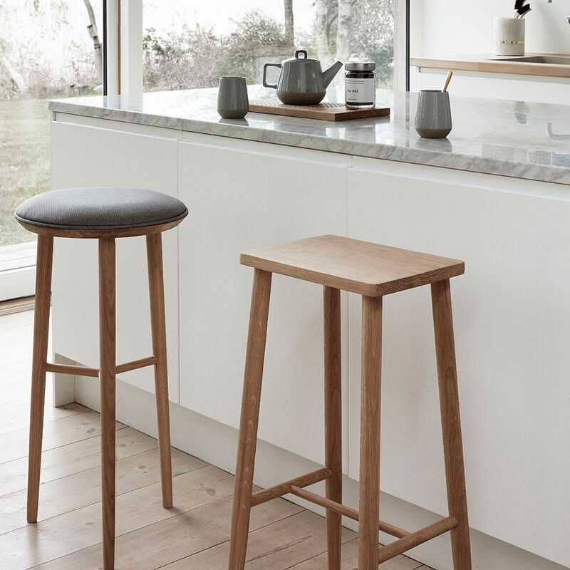 Tabouret de bar scandinave blanc sur Coup de Cœur Design