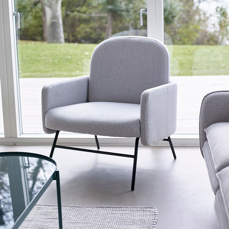 Fauteuil contemporain gris clair Hubsch - Clari Fauteuil contemporain gris clair Hubsch - Clari