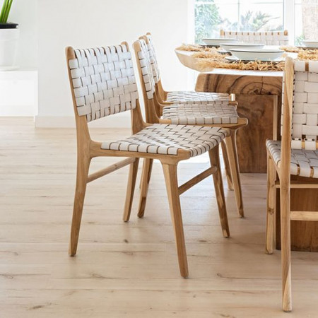 Chaise design en bois et cuir blanc tressé - Zoé