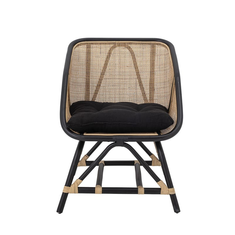 Fauteuil rotin vintage avec accoudoirs noirs  - Loue 