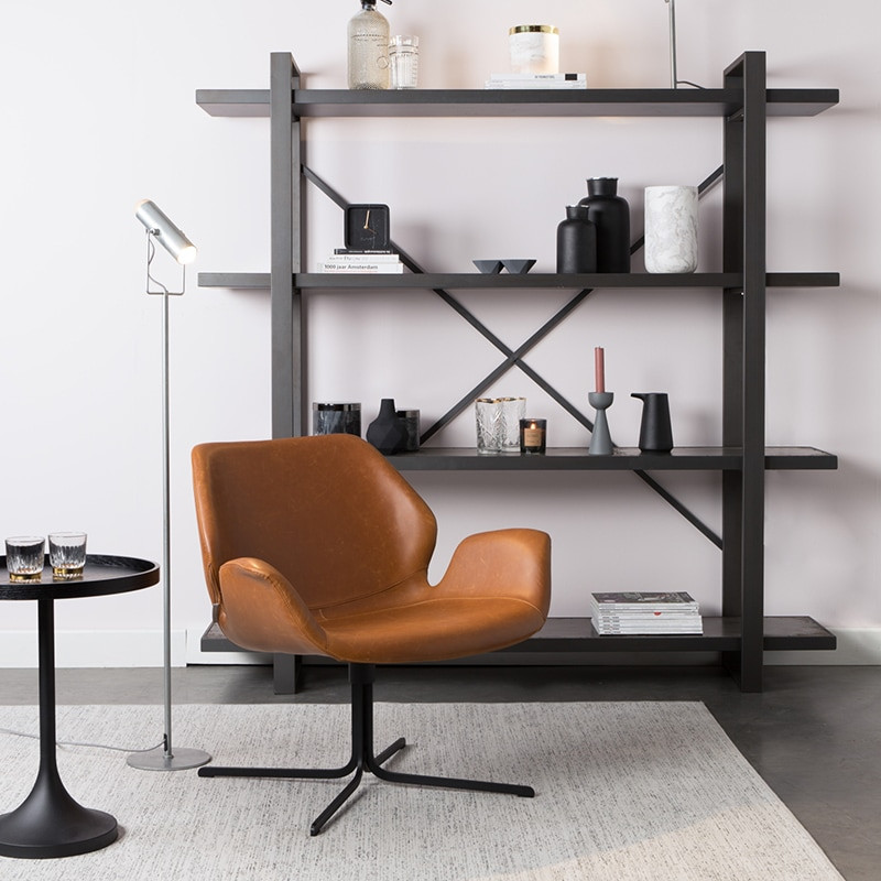 Fauteuil design simili cuir cognac  Nikki Zuiver