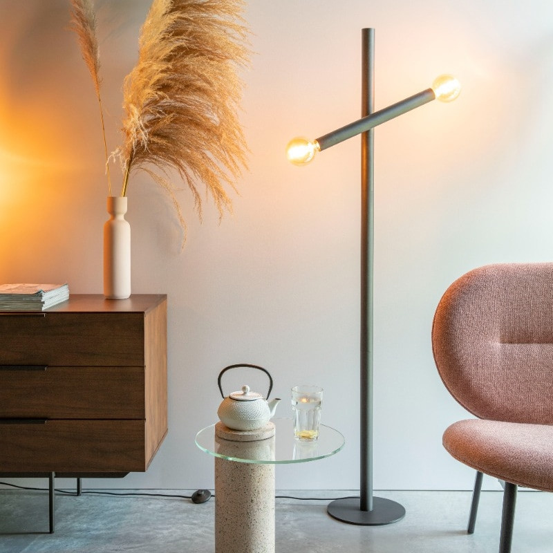 Lampadaire design salon métal noir 2 ampoules Hawk Zuiver