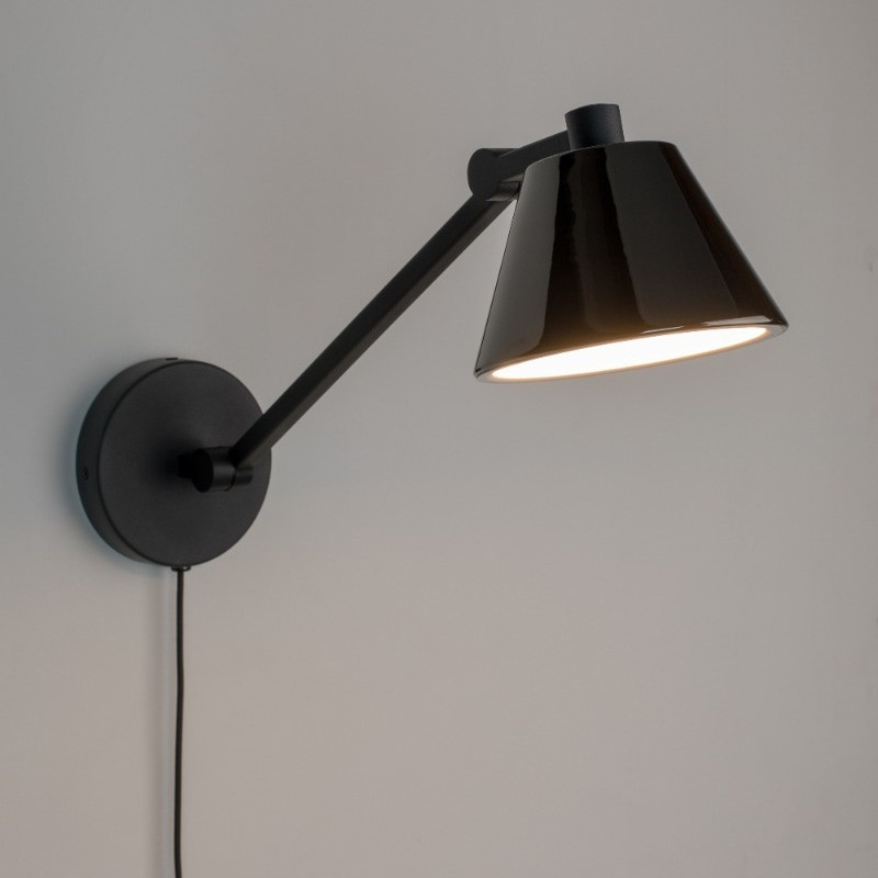 Applique murale noire design tactile Lub Zuiver